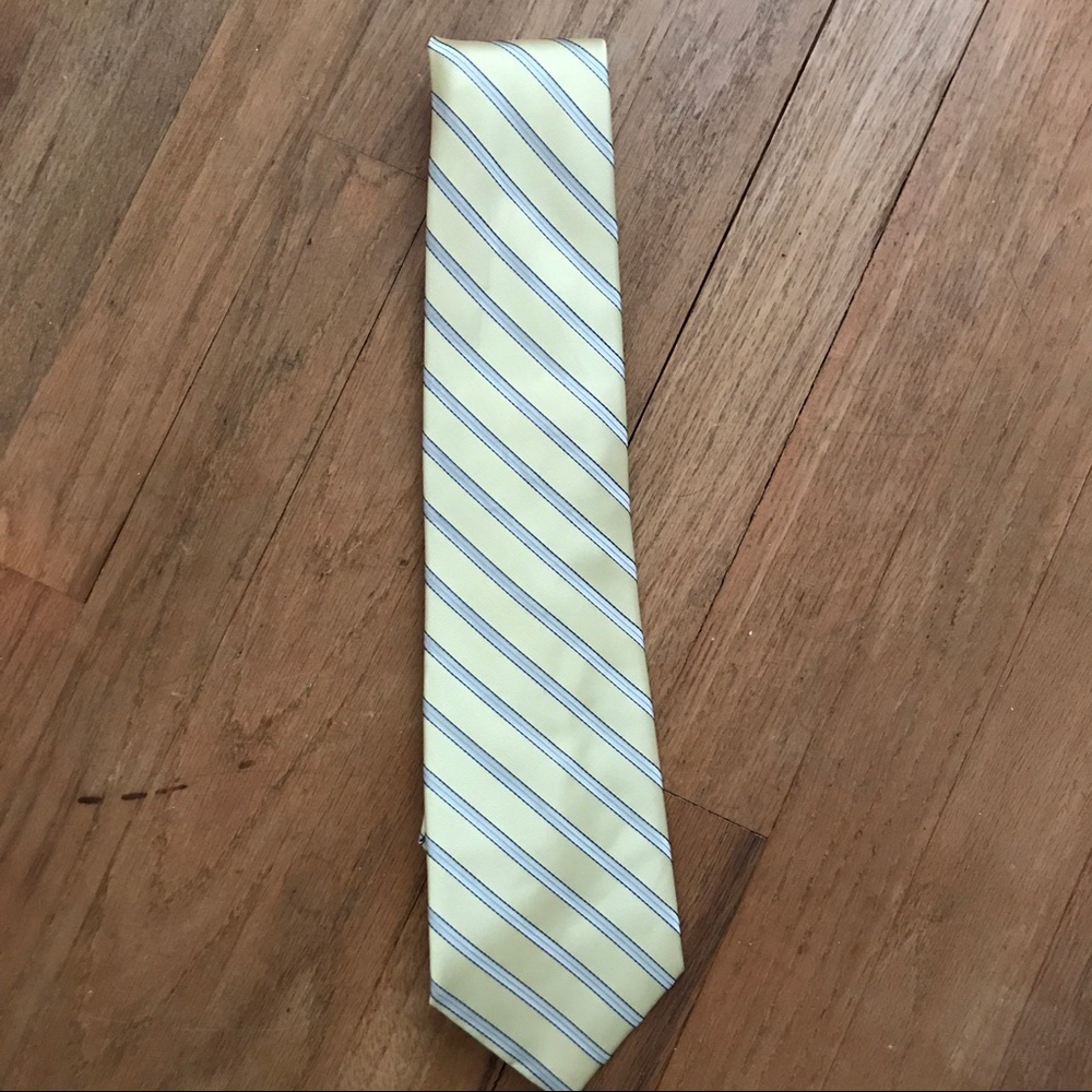 Liz Claiborne tie